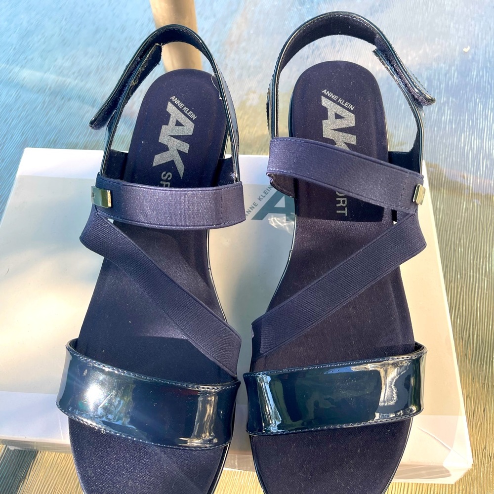 Anne Klein Sport